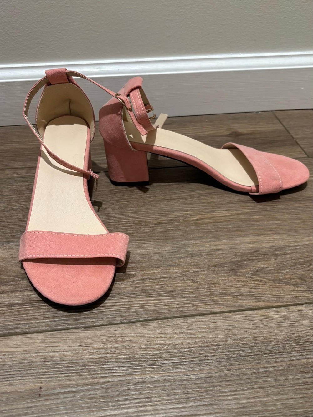 Women's Ankle Strap Block Heel Sandals - Pink